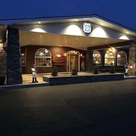 Landmark Motor Inn Glens Falls Exterior foto
